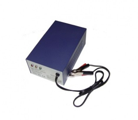 Зарядное устройство Leoch LC-2152 (12 В, 12 А) в Уфе