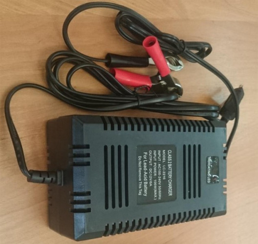 Зарядное устройство Leoch LC-2216 (12 В, 6 А) в Уфе