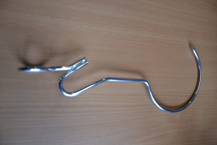 Крюк большой для приготовления кусков мяса в Уфе