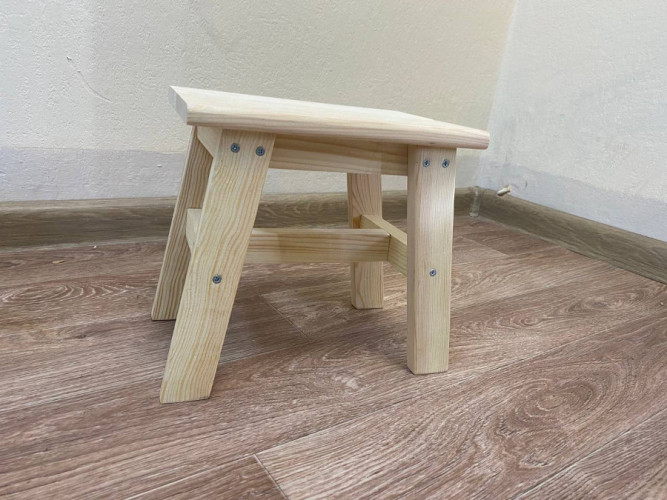 Табурет деревянный в Уфе