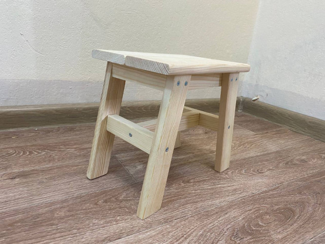 Табурет деревянный в Уфе