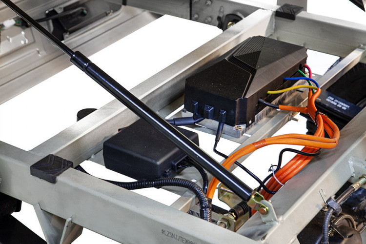 Грузовой электротрицикл Rutrike Эксперт ПРО Плюс 2200 в Уфе