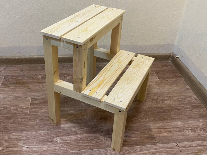 Табурет-стремянка деревянный в Уфе