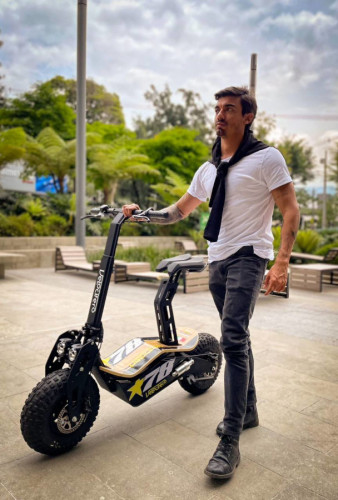 Электросамокат VeloCifero MAD 2000W в Уфе